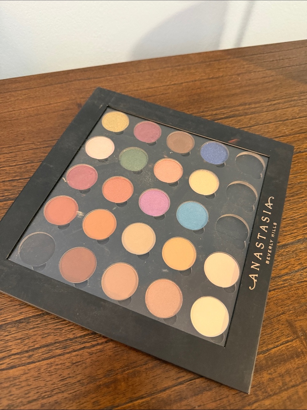 Anastasia Beverly Hills Eyeshadow Singles Palette